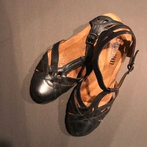 Cobb hill shoes by new balance